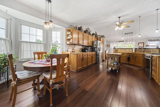 3529 Lake Louise Drive, Grove City, OH 43123