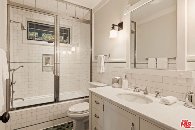 1166 Summit Drive, Beverly Hills, CA 90210