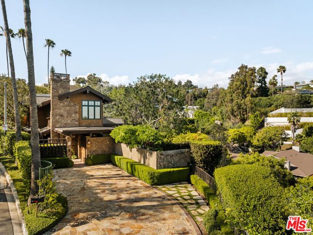 1166 Summit Drive, Beverly Hills, CA 90210