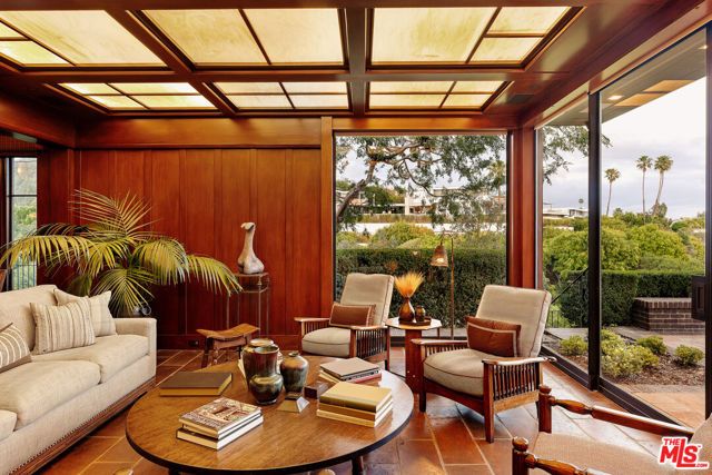 1166 Summit Drive, Beverly Hills, CA 90210
