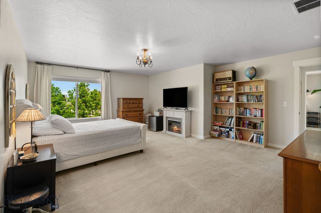 16 Elise Way, Bozeman, MT 59718