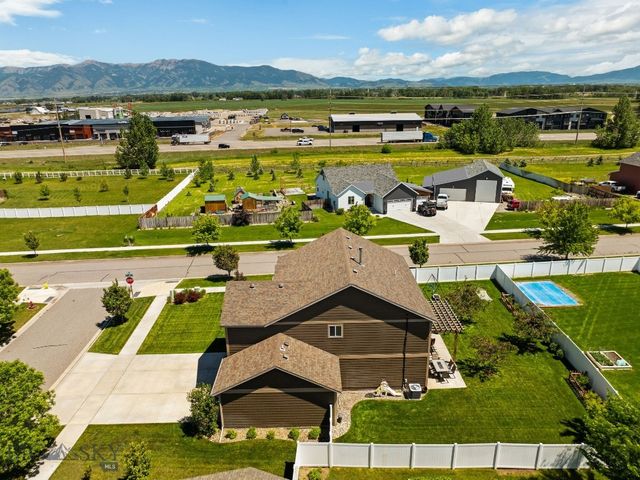 16 Elise Way, Bozeman, MT 59718