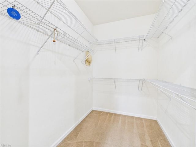 3148 Hyde CIR, Norfolk, VA 23513