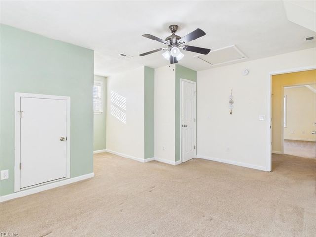 3148 Hyde CIR, Norfolk, VA 23513