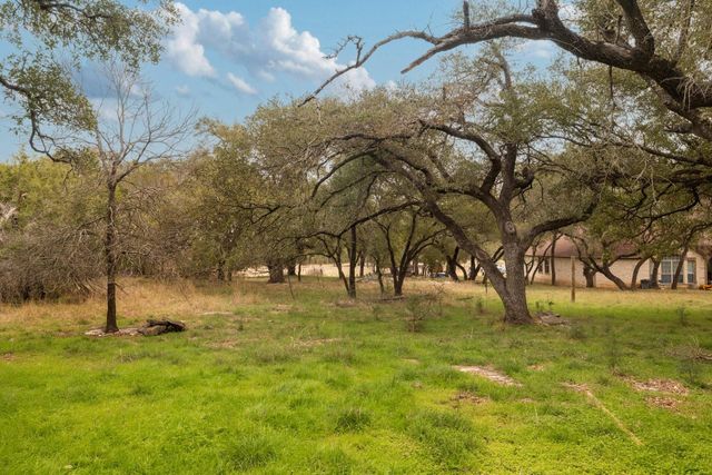 6626 Jim Hogg DR, Georgetown, TX 78633
