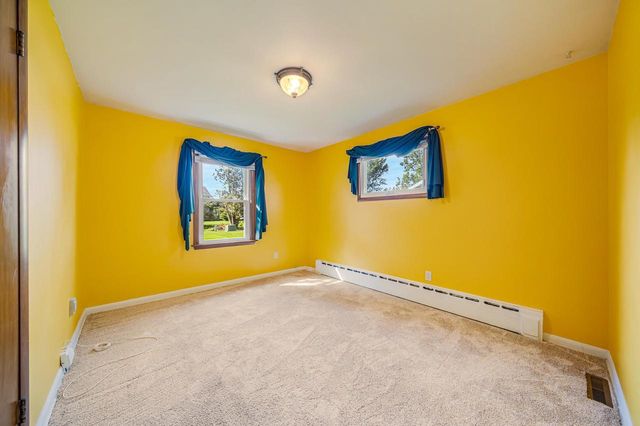 133 VILLA DRIVE, Neenah, WI 54956