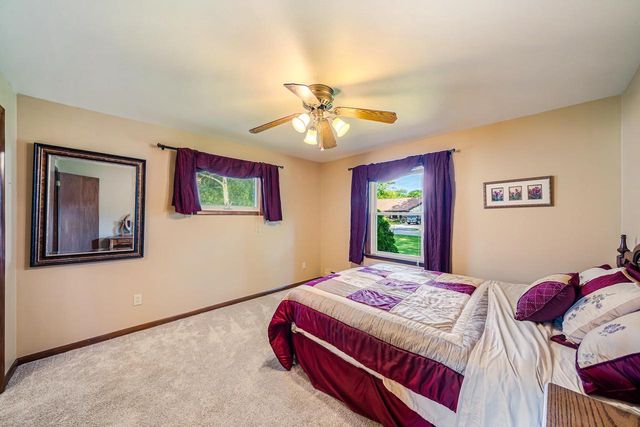 133 VILLA DRIVE, Neenah, WI 54956