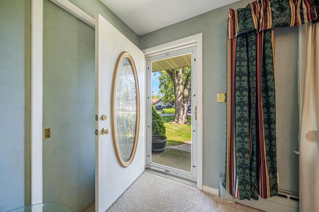 133 VILLA DRIVE, Neenah, WI 54956