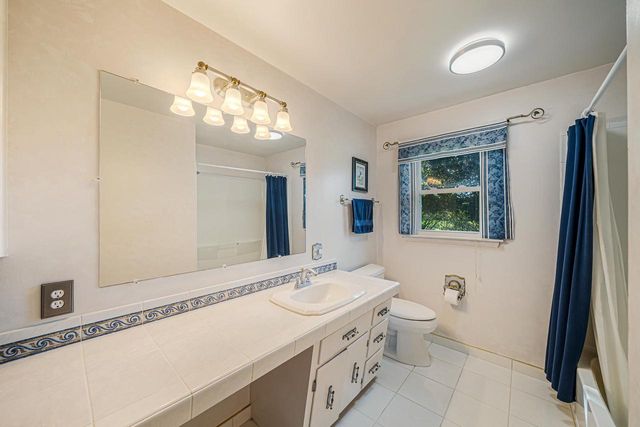133 VILLA DRIVE, Neenah, WI 54956