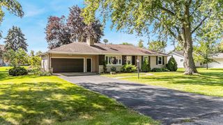 133 VILLA DRIVE, Neenah, WI 54956