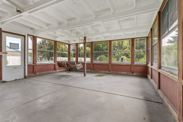 1007 Nancy Road, Lake Holiday, IL 60548