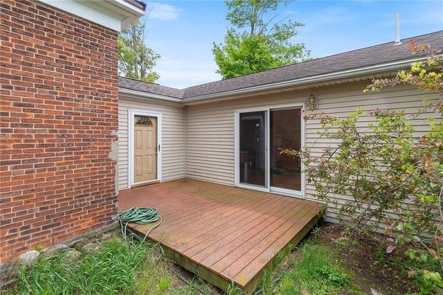 1005 Old Pre-Emption Road, Lyons, NY 14489