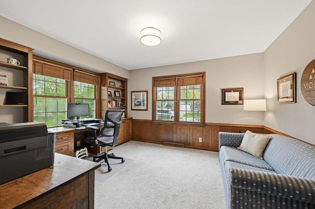 480 Calumet ROAD, Fox Point, WI 53217