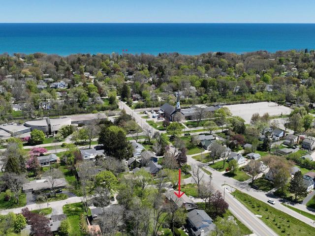 480 Calumet ROAD, Fox Point, WI 53217
