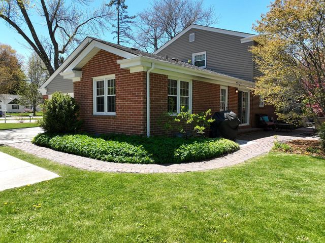 480 Calumet ROAD, Fox Point, WI 53217