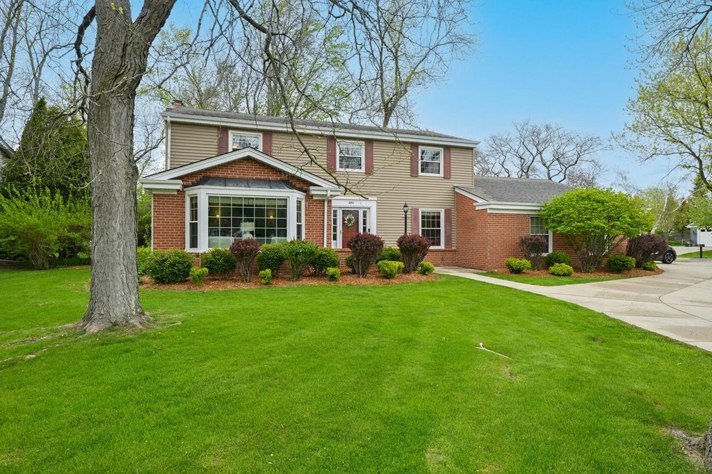 480 Calumet ROAD, Fox Point, WI 53217