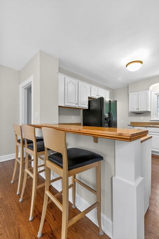 321 W Johnson Road, La Porte, IN 46350