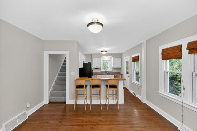 321 W Johnson Road, La Porte, IN 46350