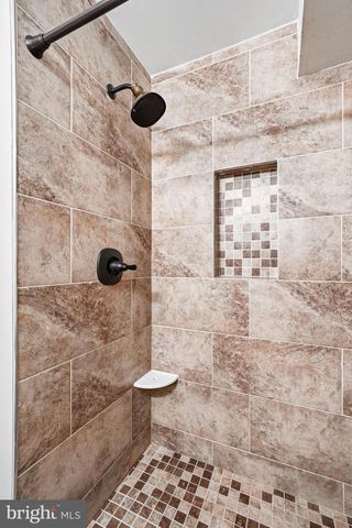 2705-A HEATHERSTONE CT, Mount Laurel, NJ 08054