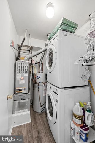 2705-A HEATHERSTONE CT, Mount Laurel, NJ 08054