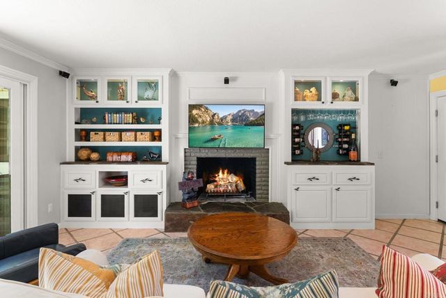 7640 Calle Madero, Carlsbad, CA 92009