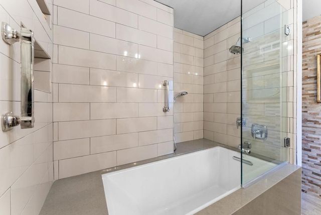 7640 Calle Madero, Carlsbad, CA 92009