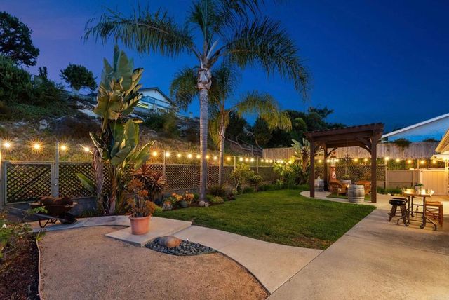 7640 Calle Madero, Carlsbad, CA 92009