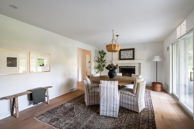 3385 Bradee ROAD, Brookfield, WI 53005