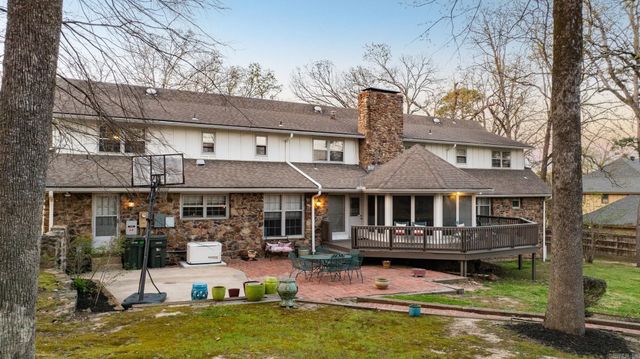 595 Valley Club Circle, Little Rock, AR 72212