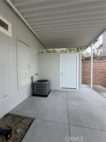 5200 Heil Avenue 64, Huntington Beach, CA 92649