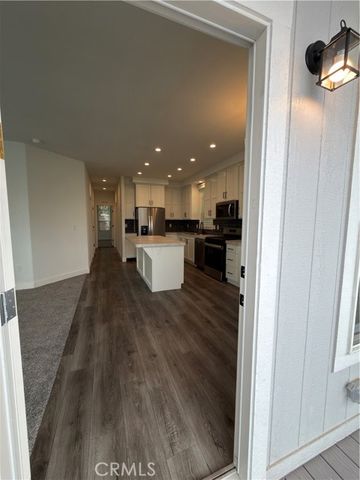 5200 Heil Avenue 64, Huntington Beach, CA 92649