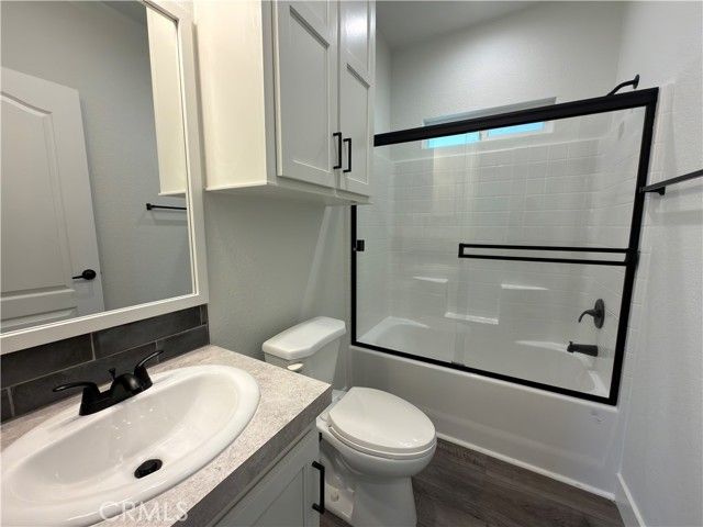 5200 Heil Avenue 64, Huntington Beach, CA 92649