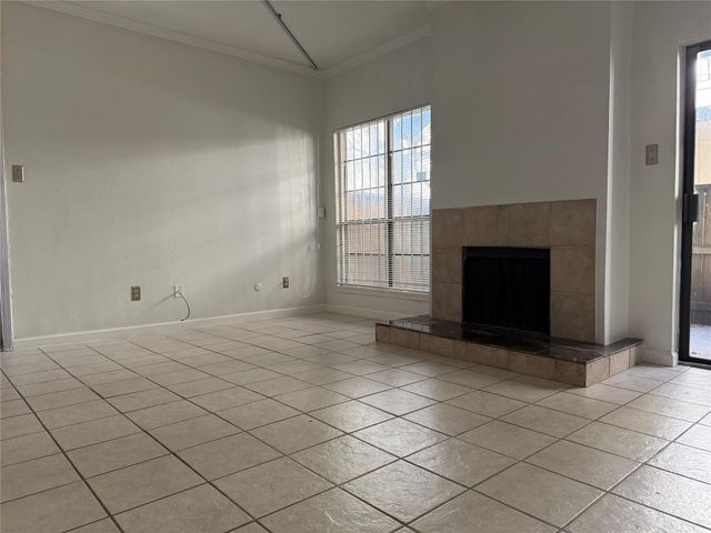 9707 Richmond Avenue 39, Houston, TX 77042