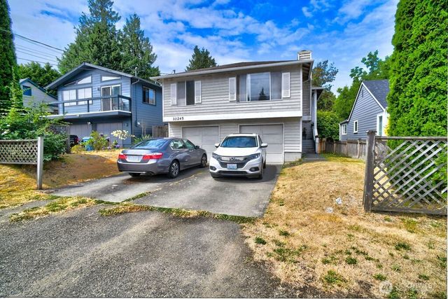 10245 42nd Avenue SW, Seattle, WA 98146