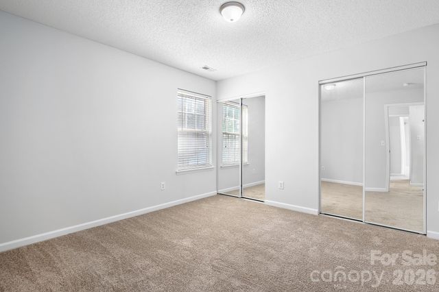 6602 Forest Cross Drive, Charlotte, NC 28216