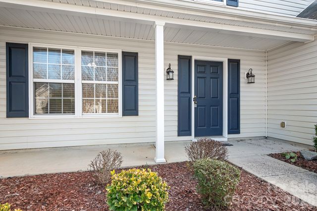 6602 Forest Cross Drive, Charlotte, NC 28216