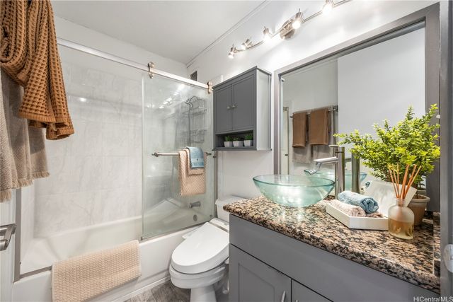 2121 Ala Wai Boulevard 2506, Honolulu, HI 96815