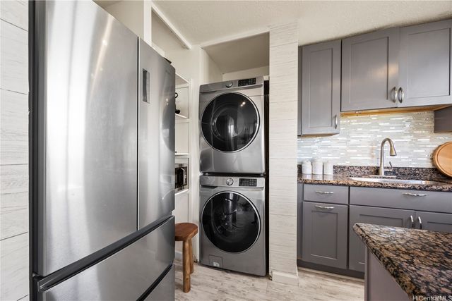 2121 Ala Wai Boulevard 2506, Honolulu, HI 96815