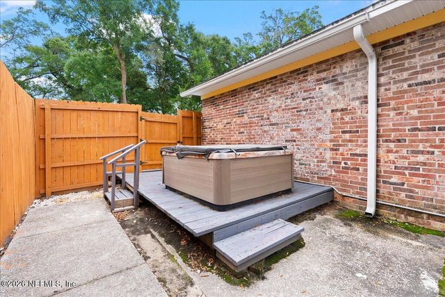 1893 MAUVA JUAN Avenue, Jacksonville, FL 32225