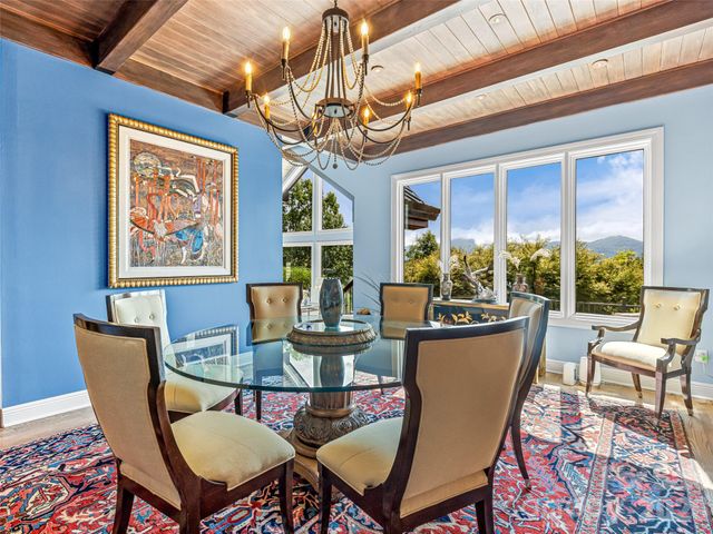 10 Beaverbrook Court, Asheville, NC 28804