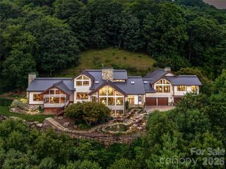 10 Beaverbrook Court, Asheville, NC 28804