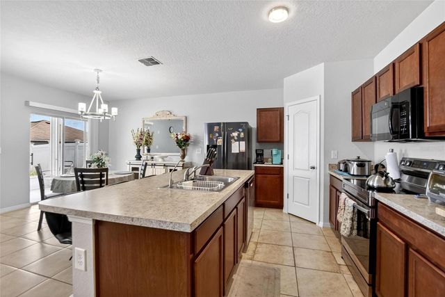 255 HAINES BOULEVARD, Winter Haven, FL 33881