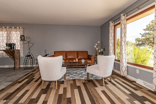 33091 Lake Shore Boulevard, Eastlake, OH 44095