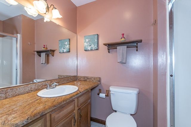 33091 Lake Shore Boulevard, Eastlake, OH 44095