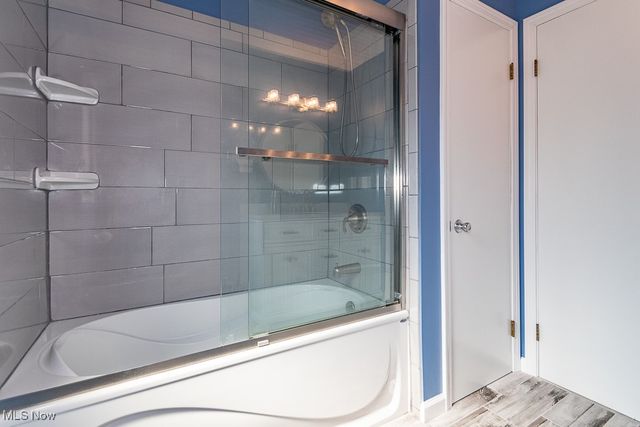 33091 Lake Shore Boulevard, Eastlake, OH 44095