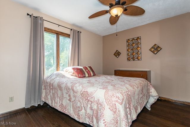 33091 Lake Shore Boulevard, Eastlake, OH 44095