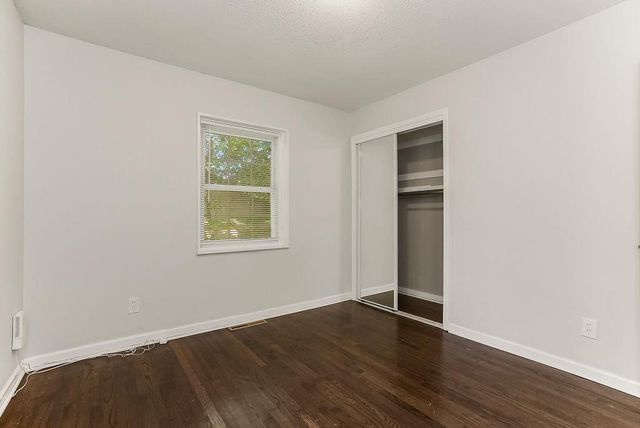 6402 E 149th Terrace, Grandview, MO 64030