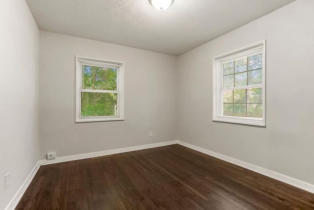 6402 E 149th Terrace, Grandview, MO 64030