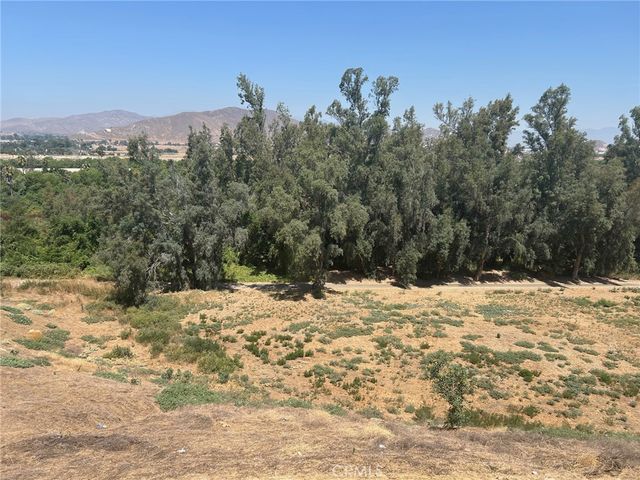 0 INDIAN HILL Road, Riverside, CA 92501