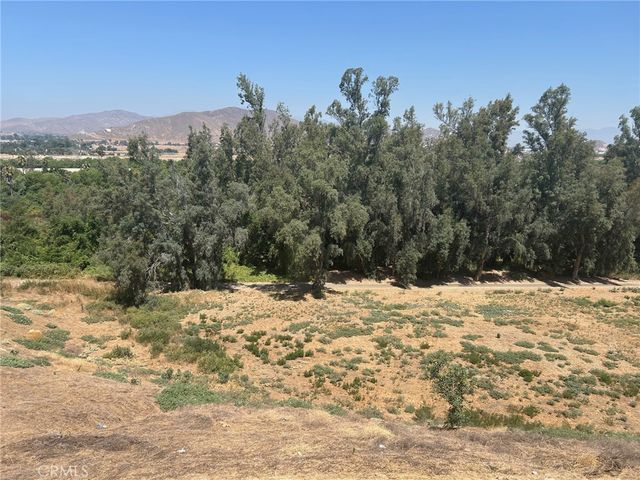 0 INDIAN HILL Road, Riverside, CA 92501